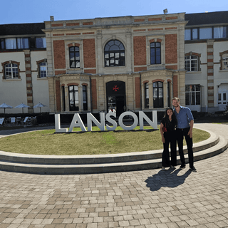 Een foto van het wijnhuis Lanson te koop bij Verboon Wines