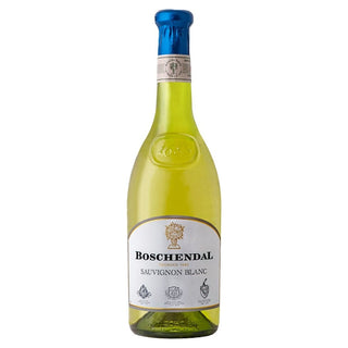 Fles Boschendal 1685 Sauvignon Blanc witte wijn uit Zuid-Afrika, met blauwe capsule en wit etiket op een witte achtergrond.